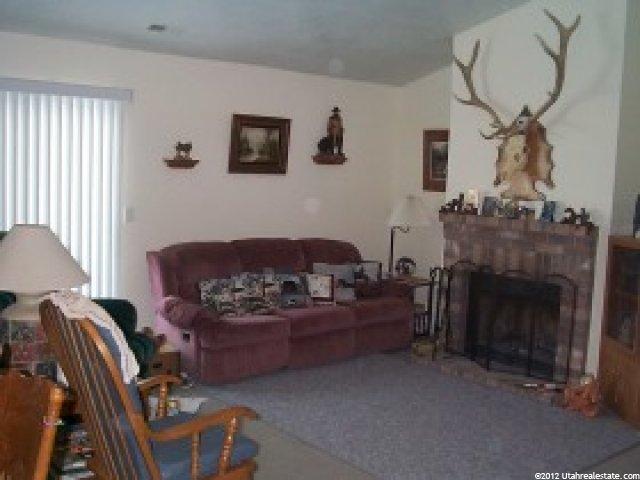 1416 N 2865 W, Clinton, UT 84015 — photo 2