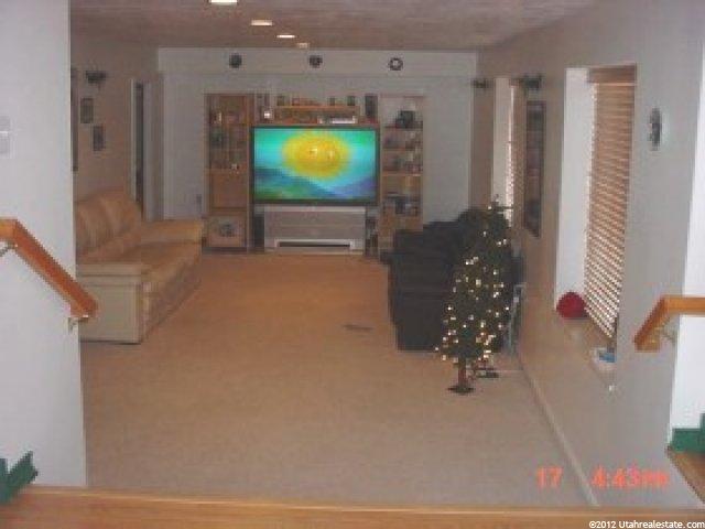 882 W 4100 S, Riverdale, UT 84405 — photo 4