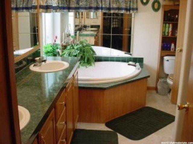 665 S 300 E, Mt Pleasant, UT 84647 — photo 7