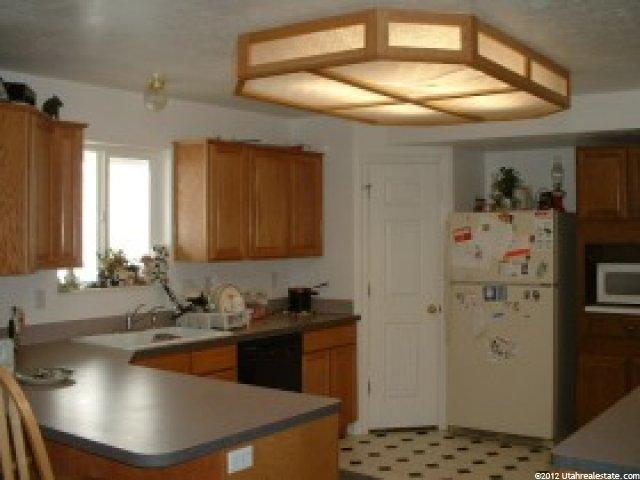 116 W 2000 N, North Ogden, UT 84414 — photo 2
