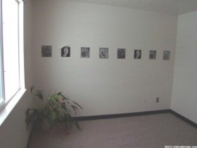 1702 N 2400 W, Clinton, UT 84015 — photo 7