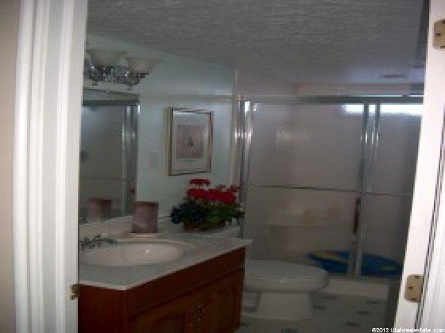 375 E Ocampo Ln, Elk Ridge, UT 84651 — photo 7