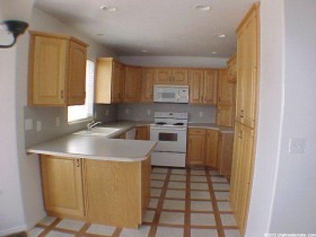 507 W 300 S, Layton, UT 84041 — photo 5