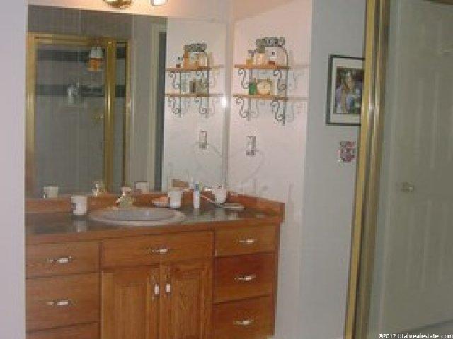 896 W 1700 S, Woods Cross, UT 84087 — photo 8