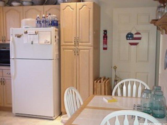 1271 Oak St, Ogden, UT 84401 — photo 2