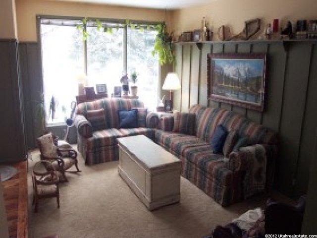 3077 Nordic Dr, Sandy, UT 84093 — photo 3
