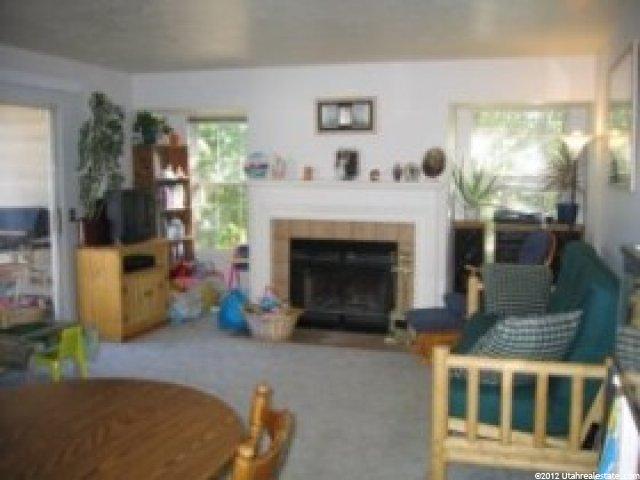 808 Gatewood Dr, Sandy, UT 84094 — photo 4