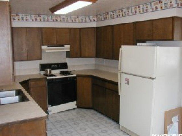 581 7th St, Ogden, UT 84404 — photo 2