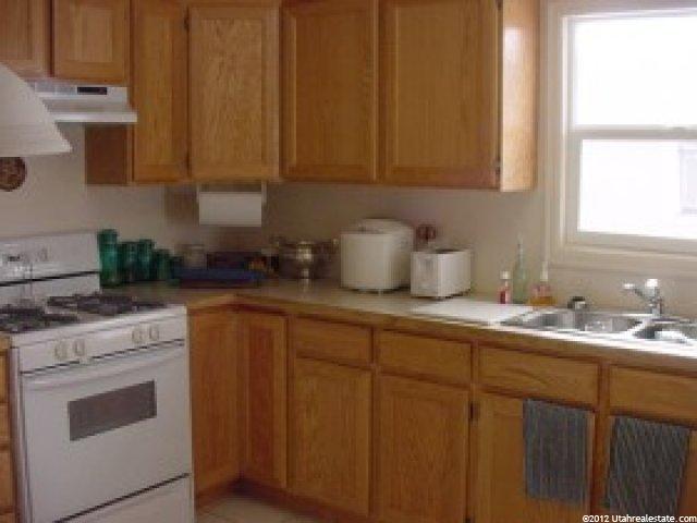 975 Jefferson Ave, Ogden, UT 84404 — photo 3