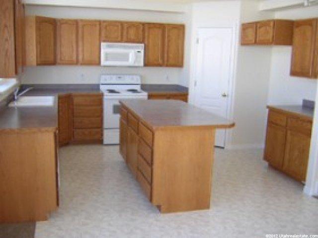 11833 Silver Trace Cir, Riverton, UT 84065 — photo 3