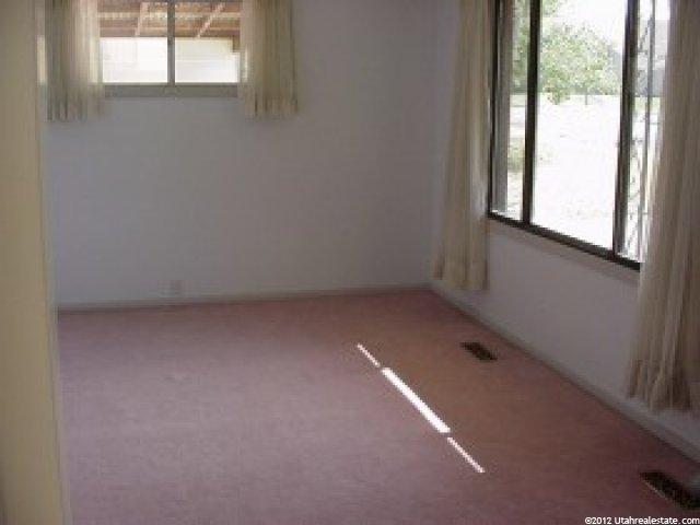 4844 S 300 W, Washington Terrace, UT 84405 — photo 2