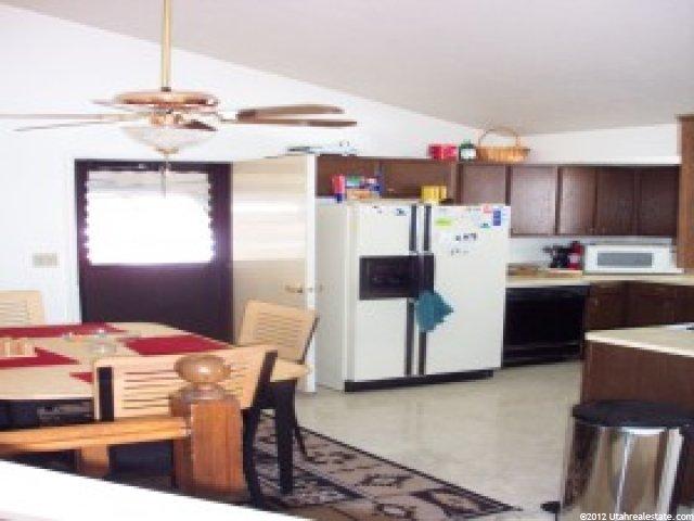 677 W 2350 N, Layton, UT 84041 — photo 4