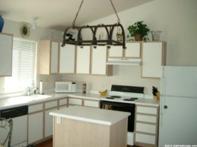 1991 S 2000 W, Syracuse, UT 84075 — photo 3
