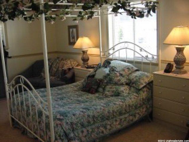 236 Cascade Park Dr, Sandy, UT 84070 — photo 4