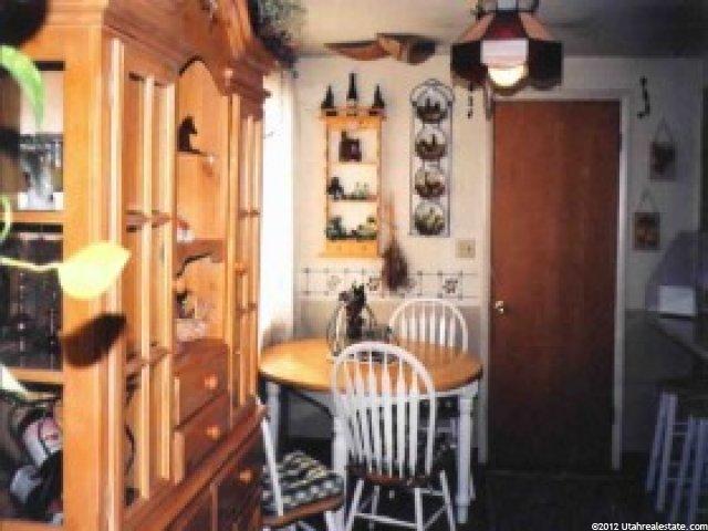 574 E 350 S, Clearfield, UT 84015 — photo 3