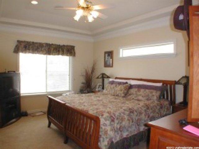 1957 E 75 S, Layton, UT 84040 — photo 7