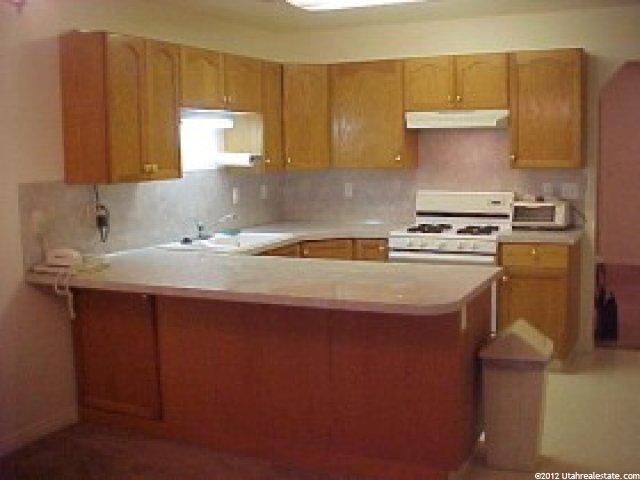 19 W 1325 S, Logan, UT 84321 — photo 3