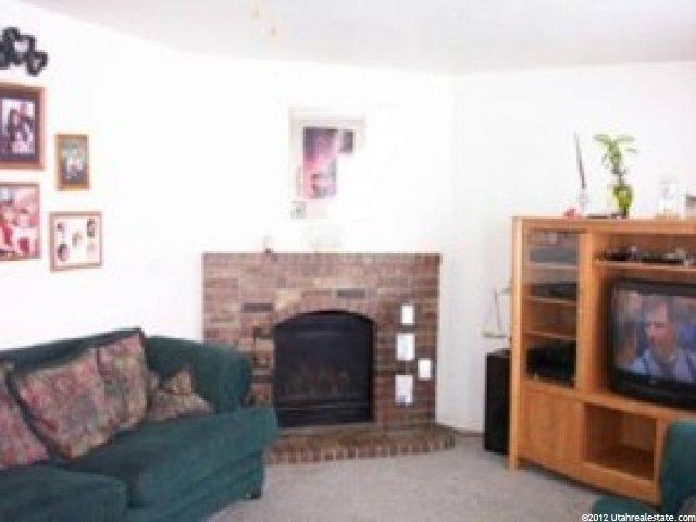 2464 W 2375 N, Clinton, UT 84015 — photo 3