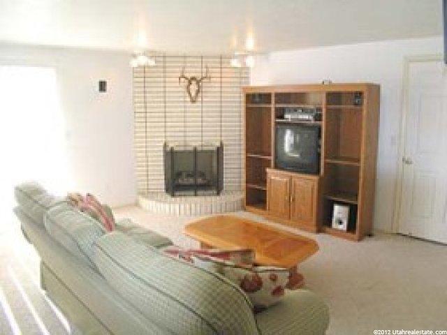 5545 S 2100 W #10, Roy, UT 84067 — photo 2