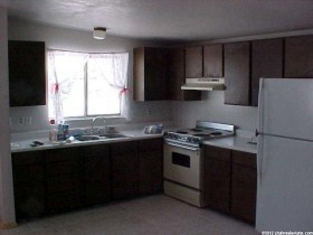 717 Colonial St, Layton, UT 84041 — photo 3