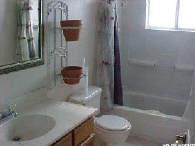 717 Colonial St, Layton, UT 84041 — photo 4