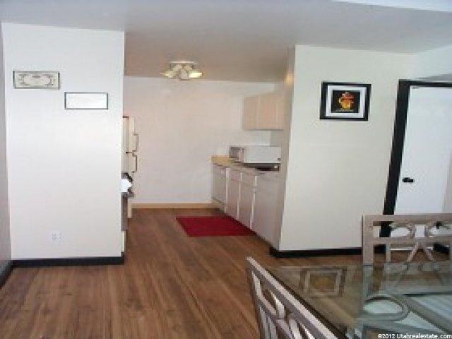 426 Creekside Cir, Murray, UT 84107 — photo 2