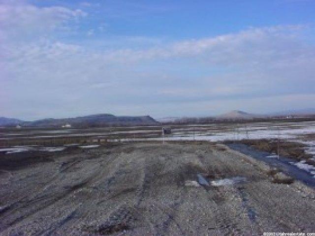 6588 W Center St, Mendon, UT 84325 — photo 2