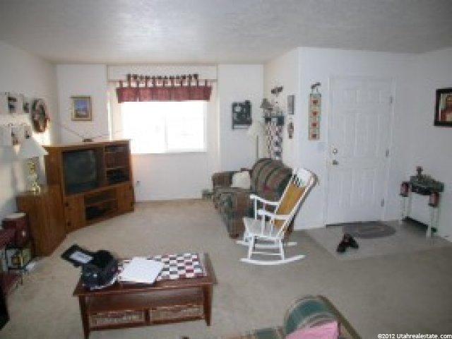 3896 Augusta Dr, Syracuse, UT 84075 — photo 2
