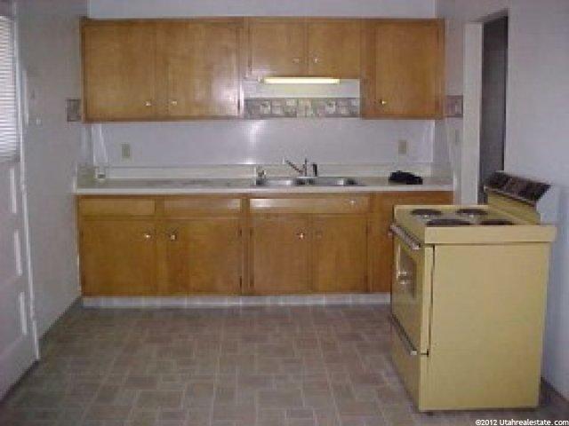 842 S 150 W, Tremonton, UT 84337 — photo 2