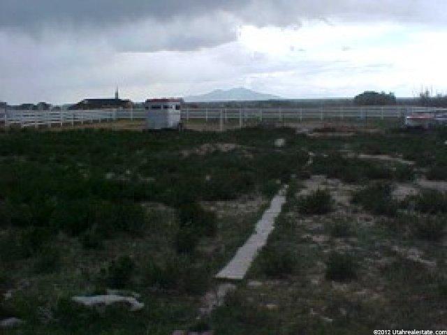 447 E Premier, Grantsville, UT 84029 — photo 8