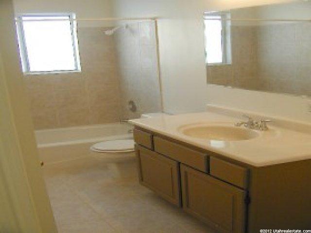 2104 N 1650 E, Layton, UT 84040 — photo 7