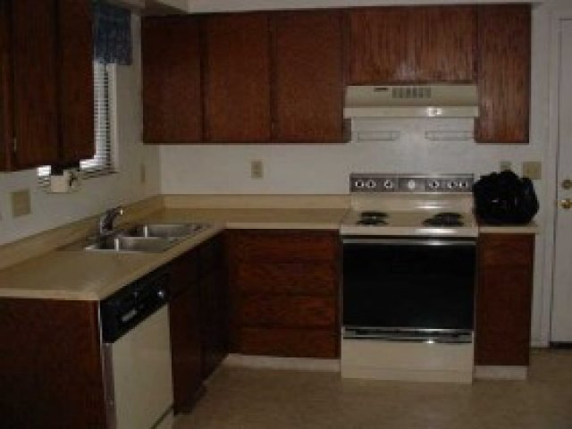 340 Ridgecrest Dr, Hyrum, UT 84319 — photo 2