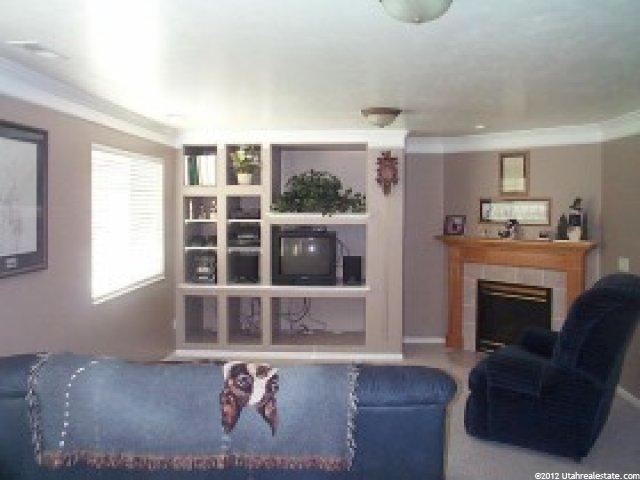 851 W 4100 S, Riverdale, UT 84405 — photo 2