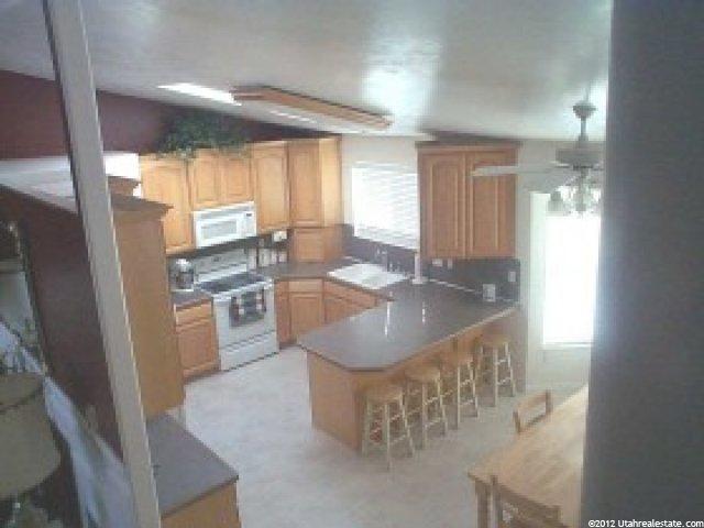 851 W 4100 S, Riverdale, UT 84405 — photo 4
