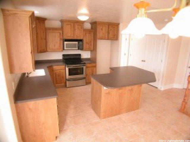 1030 Terrace Rd, Bountiful, UT 84010 — photo 2
