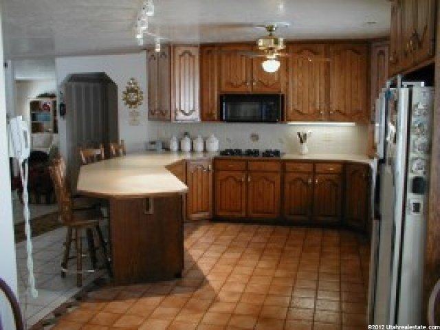 625 E South Weber Dr, South Weber, UT 84405 — photo 5