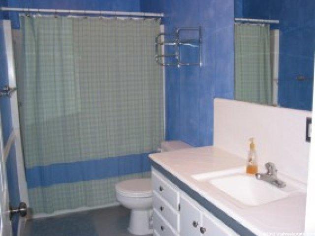 441 N 400 E, Bountiful, UT 84010 — photo 3