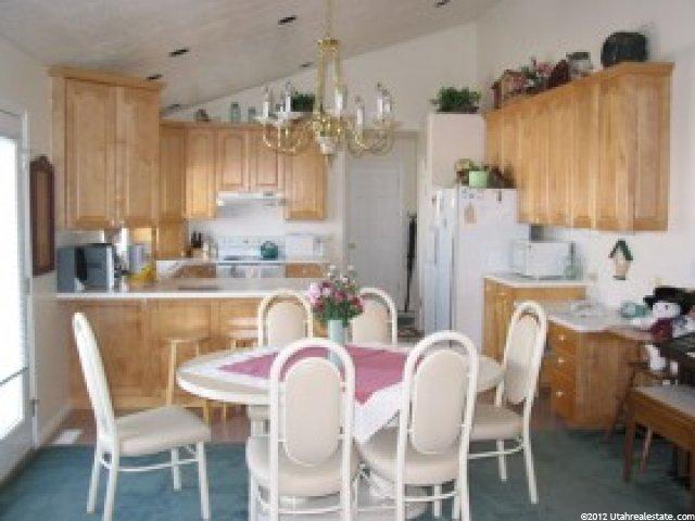 937 E 3350 N, Layton, UT 84040 — photo 2