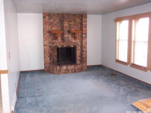 1141 W 1950 N, Clinton, UT 84015 — photo 2