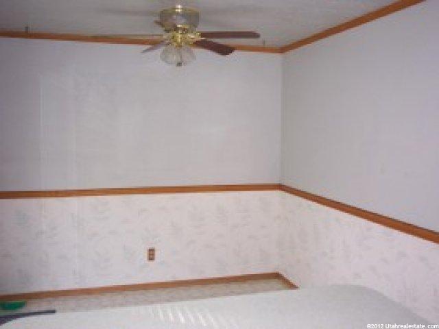1141 W 1950 N, Clinton, UT 84015 — photo 4
