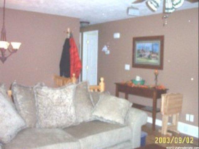 1085 Buddlea Dr, Sandy, UT 84094 — photo 2