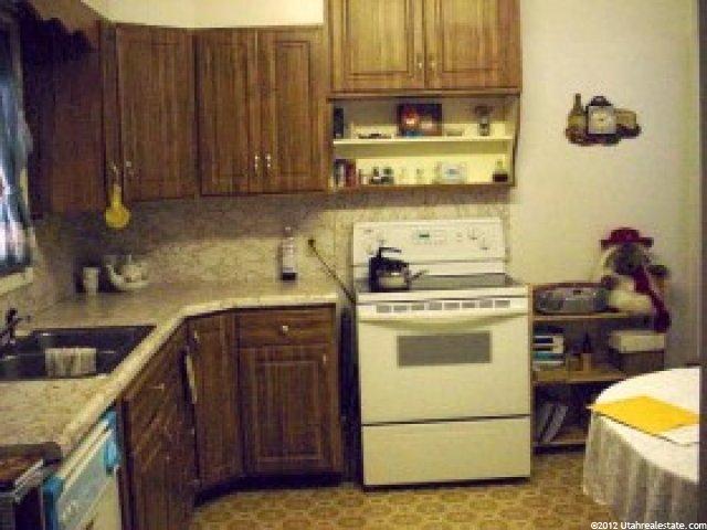 304 Francis Ave, Layton, UT 84041 — photo 4