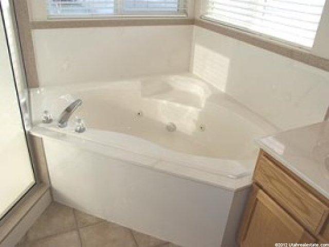 4096 Red Tail Dr, Riverton, UT 84065 — photo 8