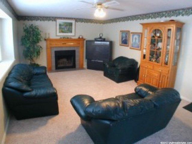 11529 Cherry Hill Dr, Sandy, UT 84094 — photo 4