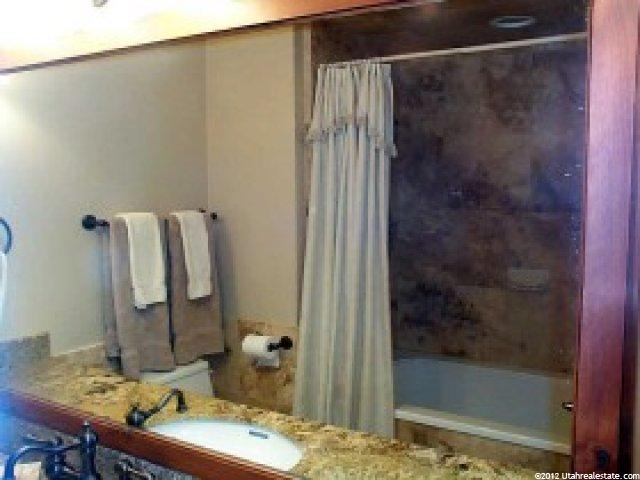2074 E 9100 S, Sandy, UT 84093 — photo 7