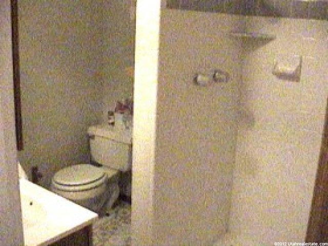386 Alta View Dr, Midvale, UT 84047 — photo 7