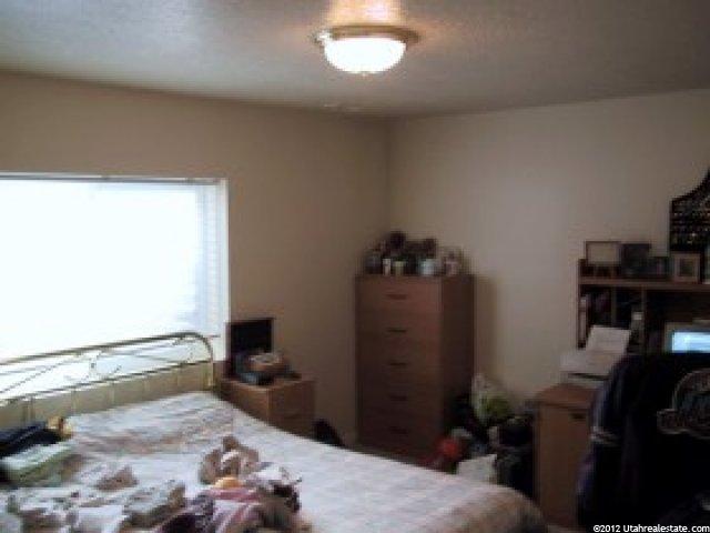 335 S 200 E #1, Bountiful, UT 84010 — photo 4