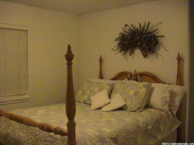 10687 S 300 E, Sandy, UT 84094 — photo 4