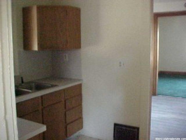 631 Kershaw St, Ogden, UT 84403 — photo 4