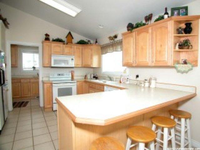 484 E 1000 S, Providence, UT 84332 — photo 3